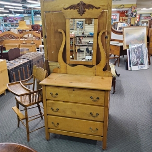 Pine Washstand with Harp and Mirror
